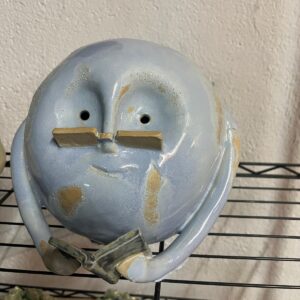 Simón Leyendo - Esmaltado Gris